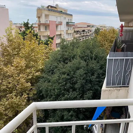 Chamant T3 Avec Terrasse Au Coeur D'antibes A 10min A Pieds De La Mer * أنتيب
